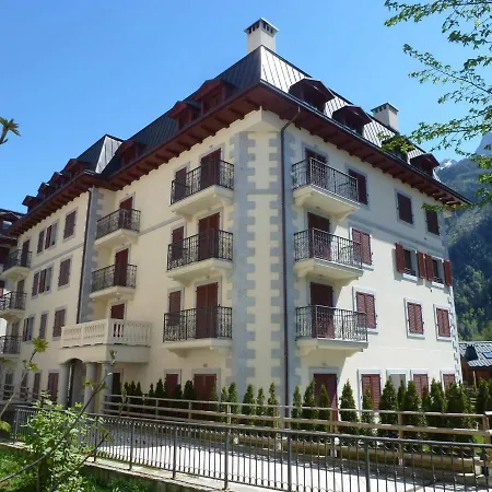 Chamonix-mont-blanc, 2 Pieces, 4 Personnes - Fr-1-343-218 Apartament *
